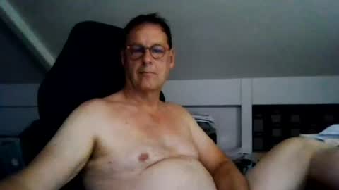 Snapshot of daddyspoenk chatting on July 2026 02:37:01 PM Dannyspoenk online show from July 2026 02:37:01 PM