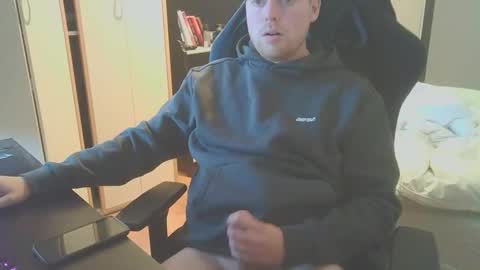 Dae5 online show from October 2025 08:15:02 AM