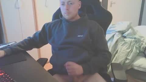 Dae5 online show from December 2025 03:06:01 PM