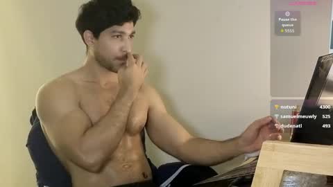 Snapshot of daemon_30 chatting on June 2026 12:18:01 PM Alexl XAlphaa 20cm folow me online show from June 2026 12:18:01 PM