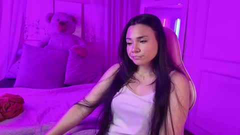 Snapshot of daenerysbm chatting on March 2026 06:45:02 PM Naomy online show from March 2026 06:45:02 PM