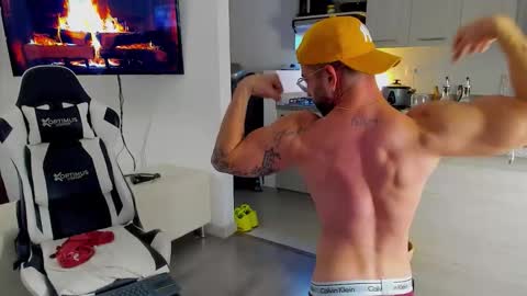 Allan Daf online show from December 2025 01:00:02 AM