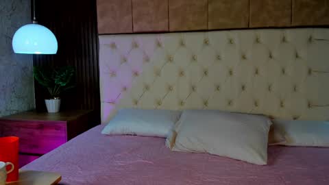 Snapshot of dafne_hillss chatting on October 2025 12:04:02 PM dafne_hillss online show from October 2025 12:04:02 PM