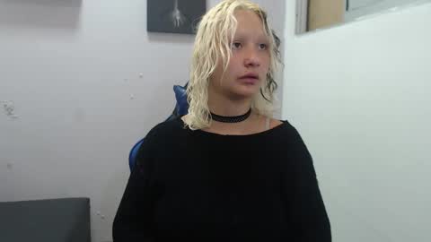 Dafne online show from April 2026 12:55:02 PM