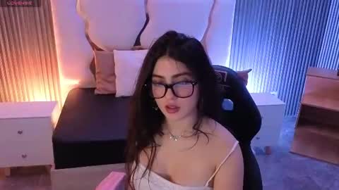Snapshot of dahia_tay chatting on June 2026 10:15:01 AM dahia online show from June 2026 10:15:01 AM