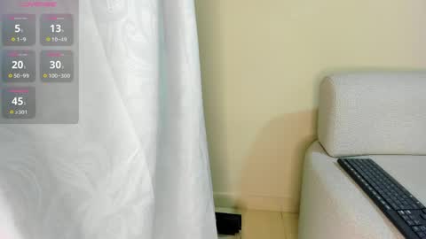 Snapshot of dahian_carter chatting on June 2026 09:11:01 AM Dahian online show from June 2026 09:11:01 AM