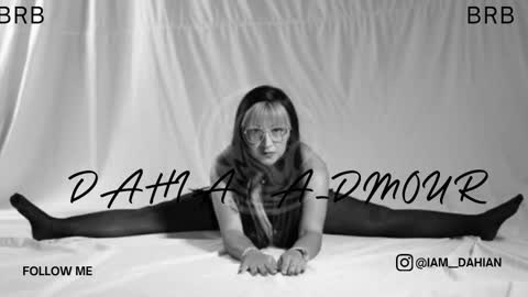 Dahiana  online show from March 2026 12:01:02 PM