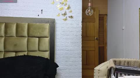 Dahiana online show from February 2026 11:27:02 AM