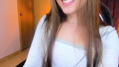 Dahlia online show from November 2025 06:07:02 AM