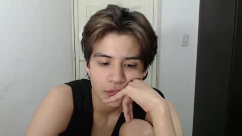 Snapshot of dahliarios chatting on January 2025 03:37:01 AM lorena online show from January 2025 03:37:01 AM