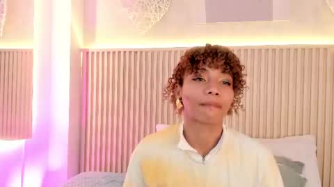 Snapshot of daiana_curly chatting on June 2026 03:34:02 AM Daiana online show from June 2026 03:34:02 AM