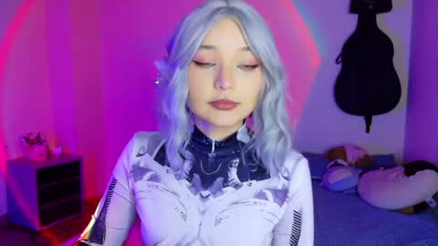 Natalia  online show from September 2025 10:37:02 PM