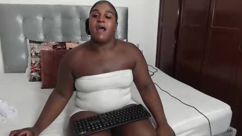 Snapshot of daiishawolf chatting on October 2025 07:42:02 PM Daiisha.. online show from October 2025 07:42:02 PM