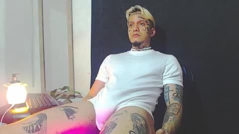 Daimond hope666 online show from January 2025 03:04:02 AM