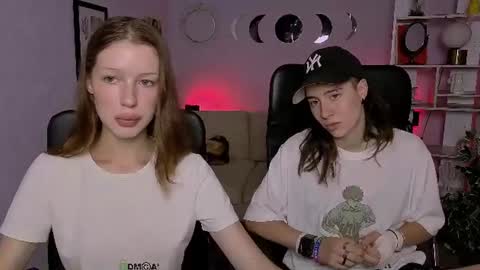 Snapshot of daisy_baby_ chatting on July 2026 05:47:02 AM daisy online show from July 2026 05:47:02 AM