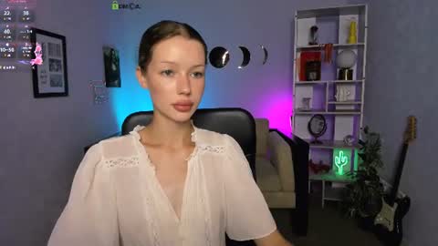Snapshot of daisy_baby_ chatting on July 2026 05:43:02 AM daisy online show from July 2026 05:43:02 AM