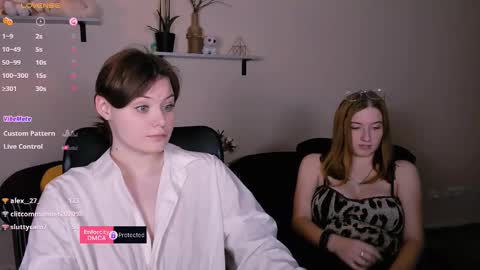 Snapshot of daisy_candy chatting on February 2025 05:51:02 AM Little Di online show from February 2025 05:51:02 AM
