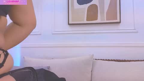 Daisy Price online show from March 2026 10:20:02 AM