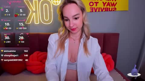 Snapshot of daisymellifluous chatting on March 2026 05:08:02 AM daisymellifluous online show from March 2026 05:08:02 AM