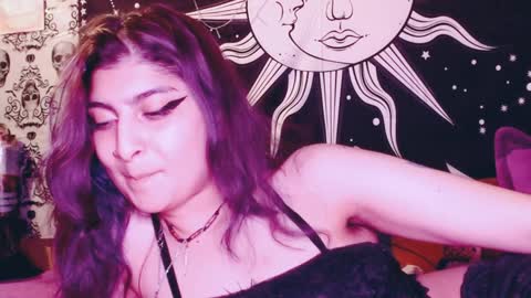 Snapshot of dak_7 chatting on December 2024 11:14:01 PM    --  -- help me reach 100 hands up  online show from December 2024 11:14:01 PM