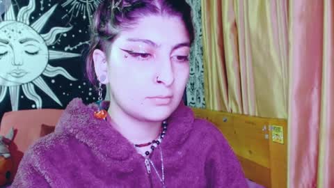 Snapshot of dak_7 chatting on December 2024 08:40:01 AM    --  -- help me reach 100 hands up  online show from December 2024 08:40:01 AM