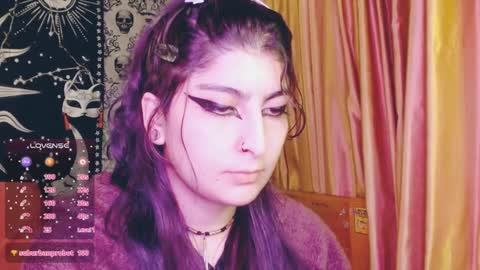 Snapshot of dak_7 chatting on January 2025 02:11:02 AM    --  -- help me reach 100 hands up  online show from January 2025 02:11:02 AM