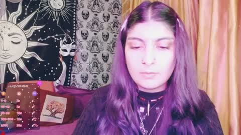 Snapshot of dak_7 chatting on January 2025 05:51:01 AM    --  -- help me reach 100 hands up  online show from January 2025 05:51:01 AM