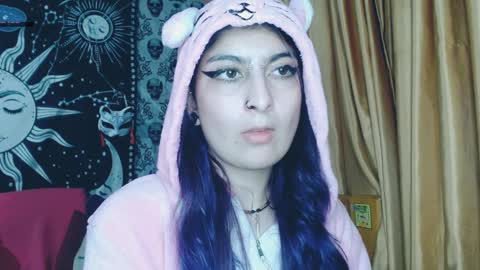 Snapshot of dak_7 chatting on January 2025 04:44:02 AM    --  -- help me reach 100 hands up  online show from January 2025 04:44:02 AM