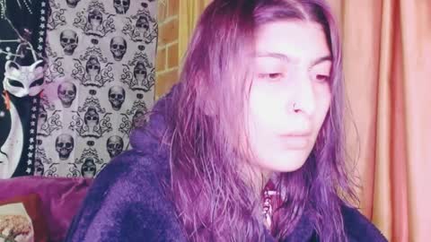 Snapshot of dak_7 chatting on February 2025 06:03:01 AM    --  -- help me reach 100 hands up  online show from February 2025 06:03:01 AM