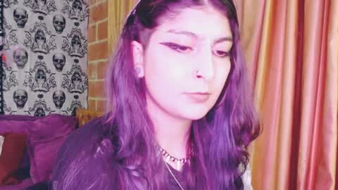 Snapshot of dak_7 chatting on February 2025 09:24:01 AM    --  -- help me reach 100 hands up  online show from February 2025 09:24:01 AM