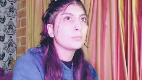 Snapshot of dak_7 chatting on February 2025 04:08:02 AM    --  -- help me reach 100 hands up  online show from February 2025 04:08:02 AM