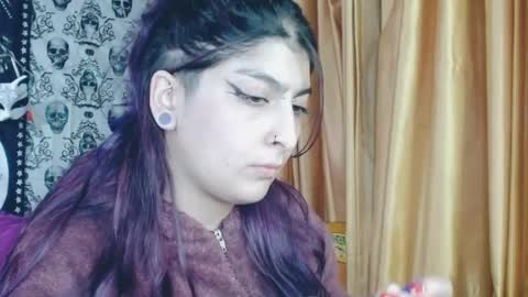 Snapshot of dak_7 chatting on February 2025 08:52:02 AM    --  -- help me reach 100 hands up  online show from February 2025 08:52:02 AM