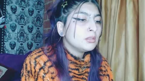 Snapshot of dak_7 chatting on February 2025 11:21:02 PM    --  -- help me reach 100 hands up  online show from February 2025 11:21:02 PM