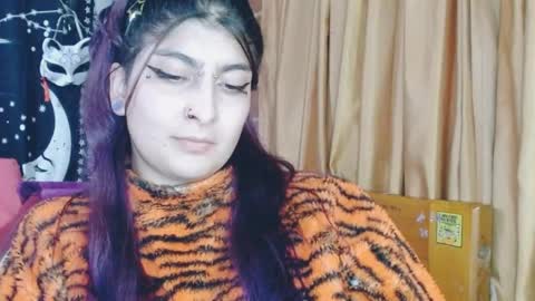 Snapshot of dak_7 chatting on February 2025 02:39:01 AM    --  -- help me reach 100 hands up  online show from February 2025 02:39:01 AM