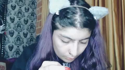 Snapshot of dak_7 chatting on February 2025 11:25:02 PM    --  -- help me reach 100 hands up  online show from February 2025 11:25:02 PM