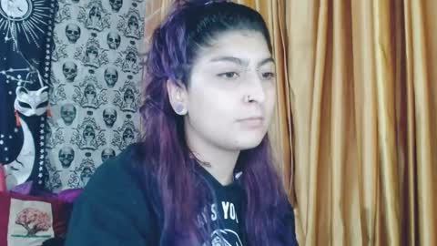 Snapshot of dak_7 chatting on February 2025 03:23:01 AM    --  -- help me reach 100 hands up  online show from February 2025 03:23:01 AM