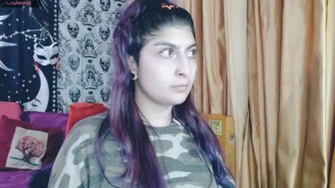 Snapshot of dak_7 chatting on March 2025 02:09:01 AM    --  -- help me reach 100 hands up  online show from March 2025 02:09:01 AM