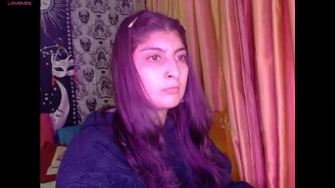 Snapshot of dak_7 chatting on October 2025 02:34:01 AM    --  -- help me reach 100 hands up  online show from October 2025 02:34:01 AM