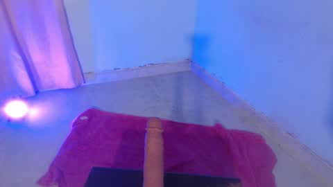 VALENTINA  online show from October 2025 07:56:01 AM