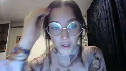 Snapshot of dakota01_ chatting on February 2025 01:34:01 AM IG dakotasofiaa online show from February 2025 01:34:01 AM