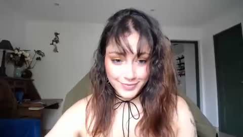 IG  dakotasofiaa online show from June 2026 05:29:02 PM