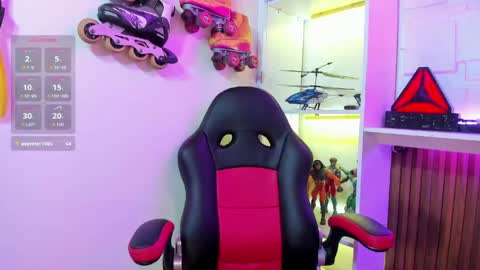 dakota_addams online show from April 2026 08:09:02 PM