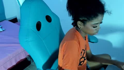 DAKOTA online show from November 2025 03:08:02 AM