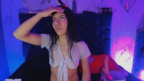 dakotaa_johnson online show from November 2025 08:53:01 PM