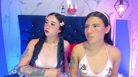 dakotaa_johnson online show from April 2026 09:05:02 PM