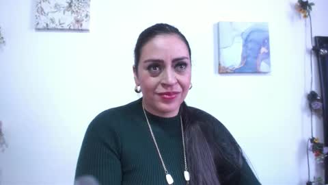 Dakotaagray online show from November 2025 03:12:02 PM