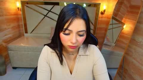 Dakotha  online show from December 2025 03:12:02 AM