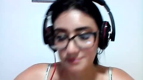 Dakottamonroe online show from April 2026 03:24:01 AM