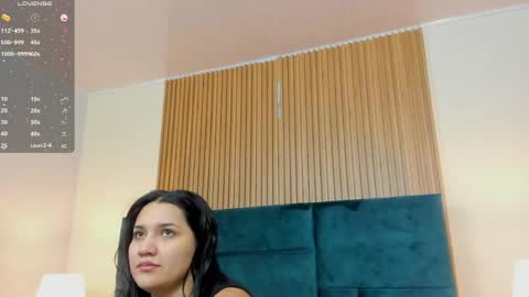 Violeta online show from May 2026 12:12:01 PM