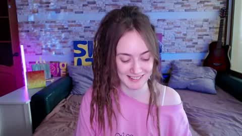 Dalia  online show from March 2026 10:37:01 AM